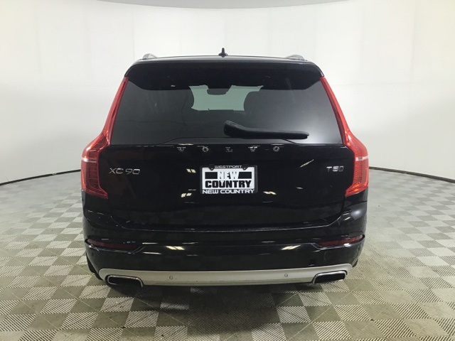 2020 Volvo XC90 T5 Momentum photo 3