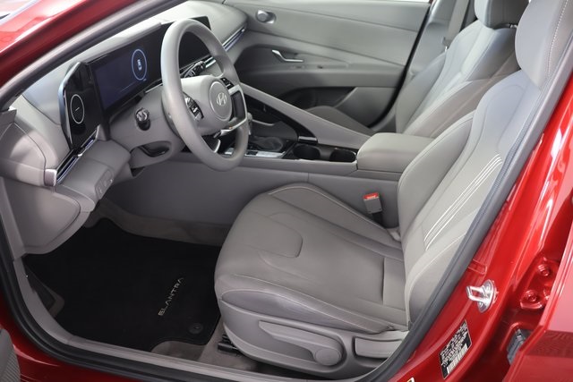 2024 Hyundai Elantra Hybrid Blue photo 15