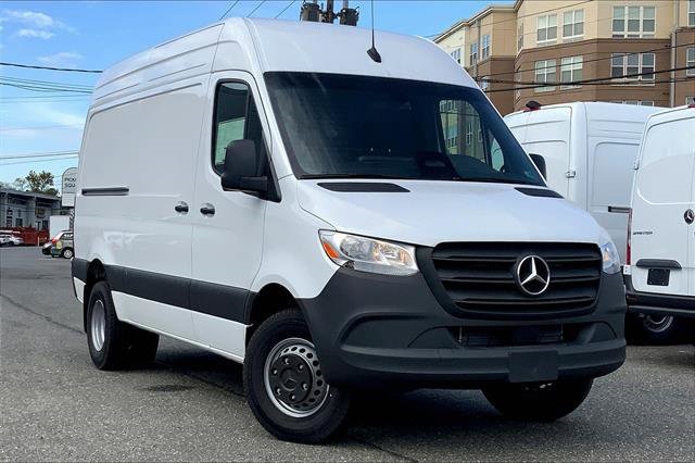 2025 Mercedes-Benz Sprinter Cargo Van Base's photo