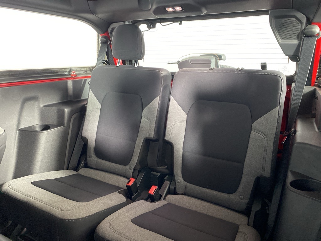 2023 Ford Bronco Base photo 9