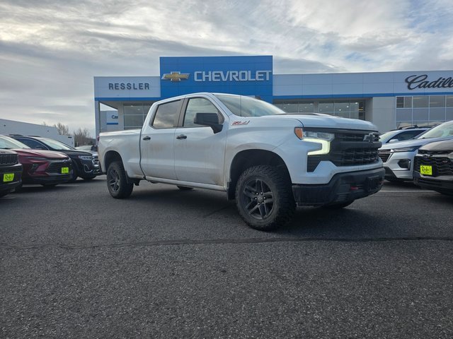 2024 Chevrolet Silverado LT's photo