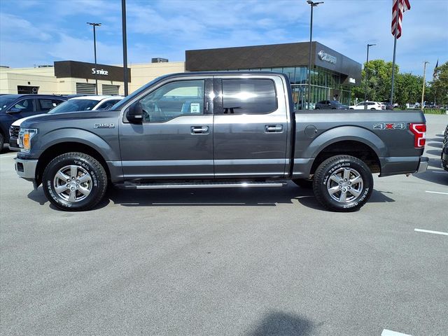 2020 Ford F-150 XLT photo 2