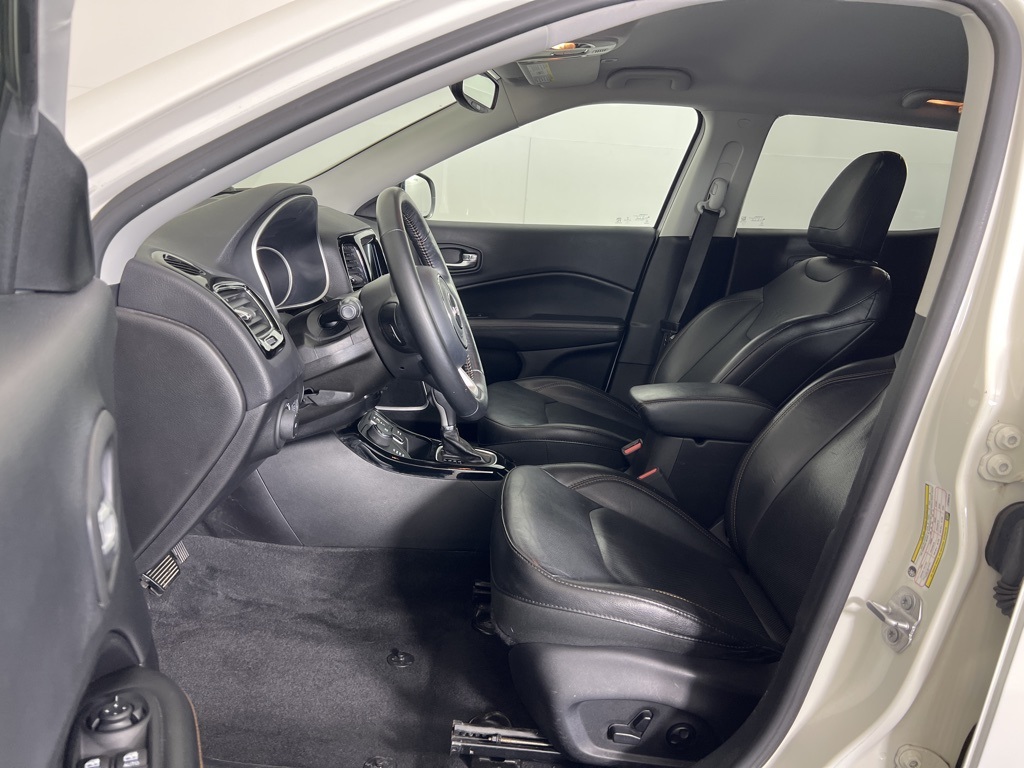 2018 Jeep Compass Limited photo 2