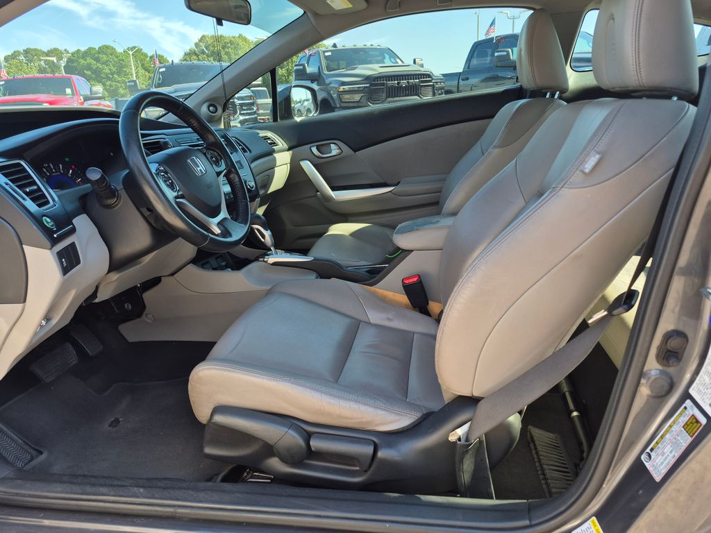 2013 Honda Civic EX-L photo 17
