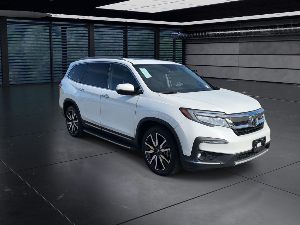 2022 Honda Pilot Touring photo 2