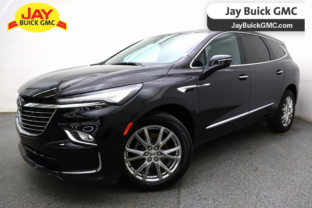 2023 Buick Enclave Essence photo 3