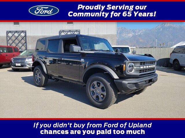 2025 Ford Bronco 4-Door Big Bend's photo