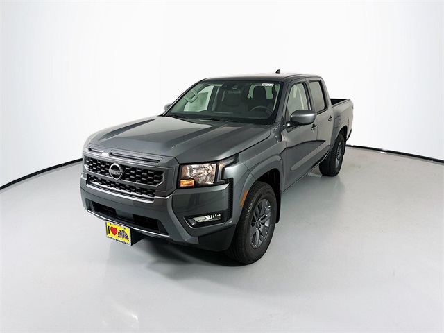 2025 Nissan Frontier SV photo 3