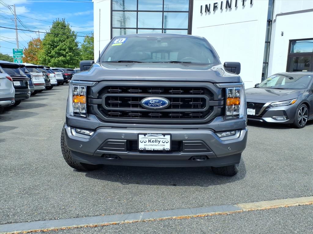 2021 Ford F-150 XLT photo 2