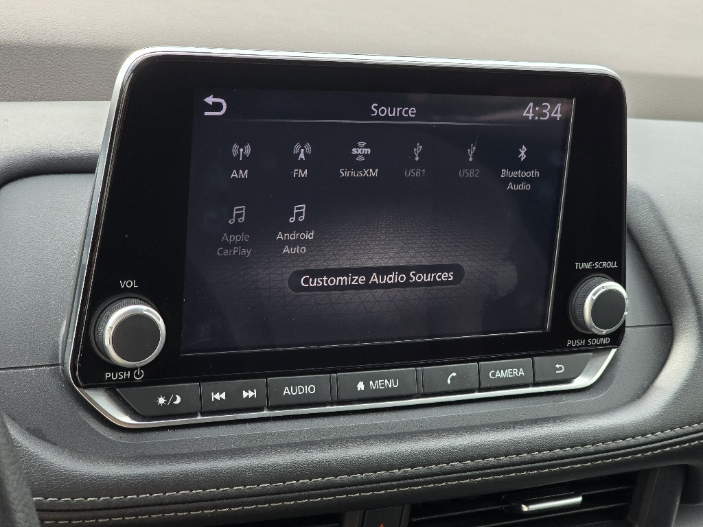 2023 Nissan Rogue SV photo 10