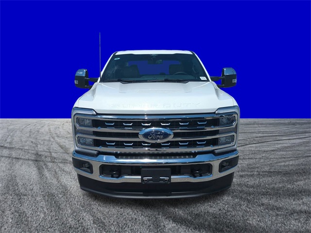 2025 Ford F-350 photo 9