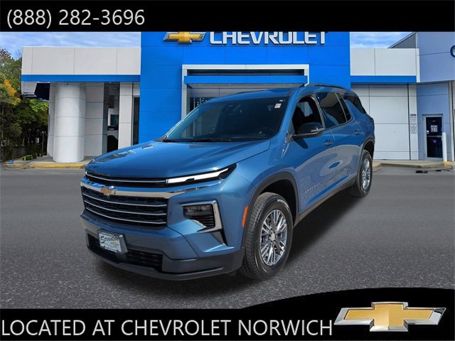 2025 Chevrolet Traverse LT's photo