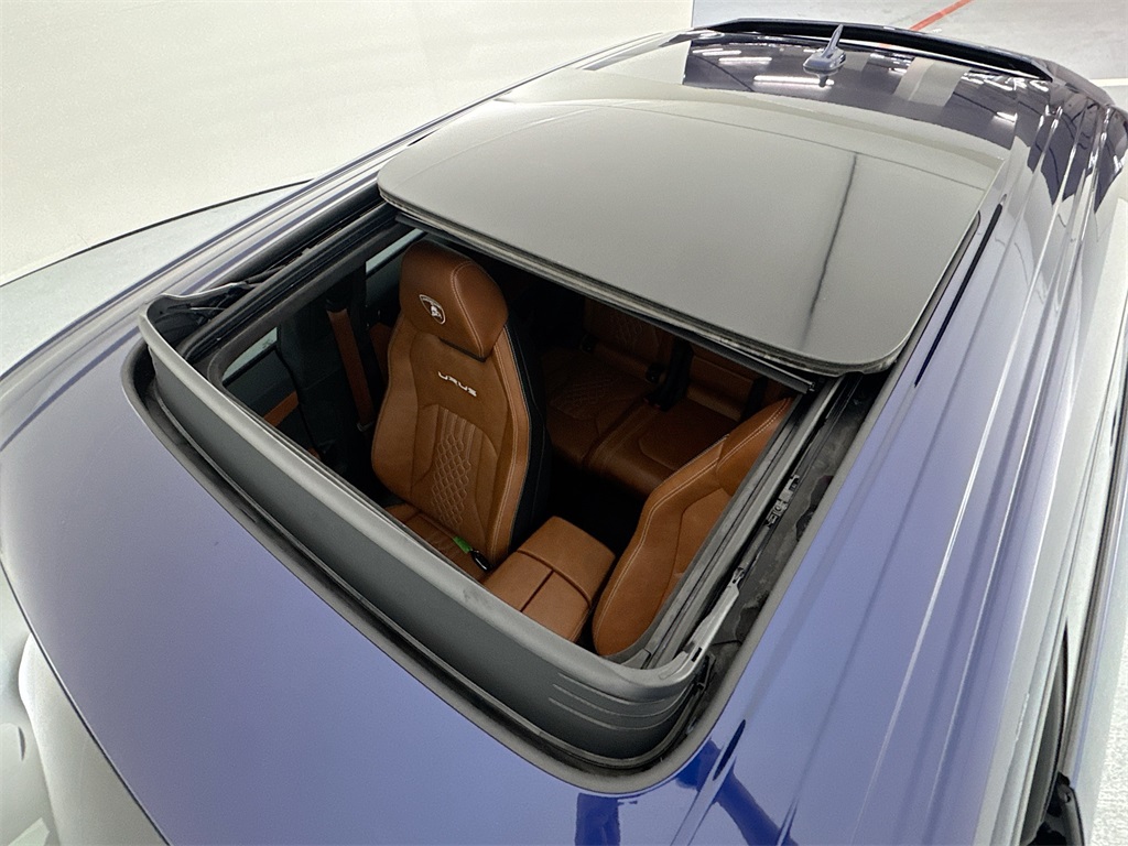 2023 Lamborghini Urus S photo 22