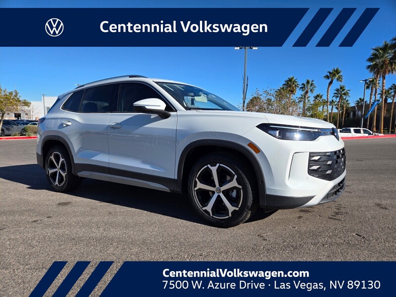 2026 Volkswagen Tiguan SE's photo