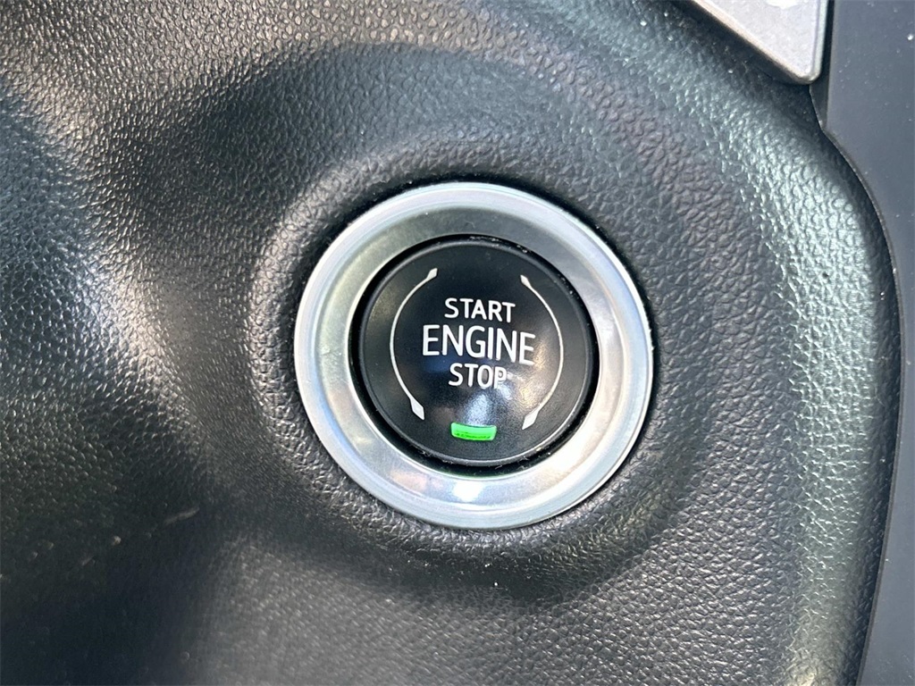2022 Chevrolet Silverado 1500 RST photo 30
