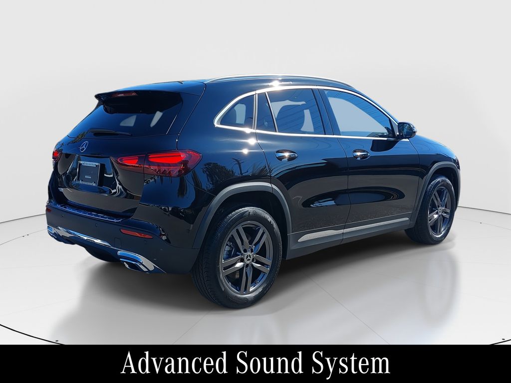 2025 Mercedes Benz GLA 250 photo 4