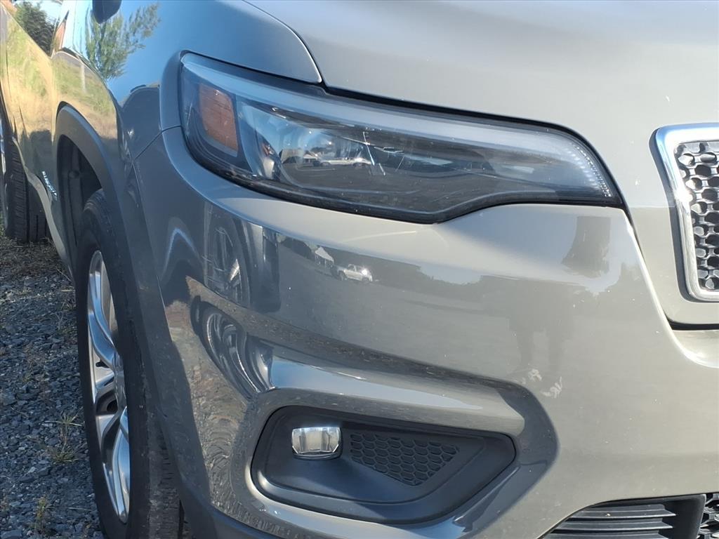 2020 Jeep Cherokee Lux photo 3