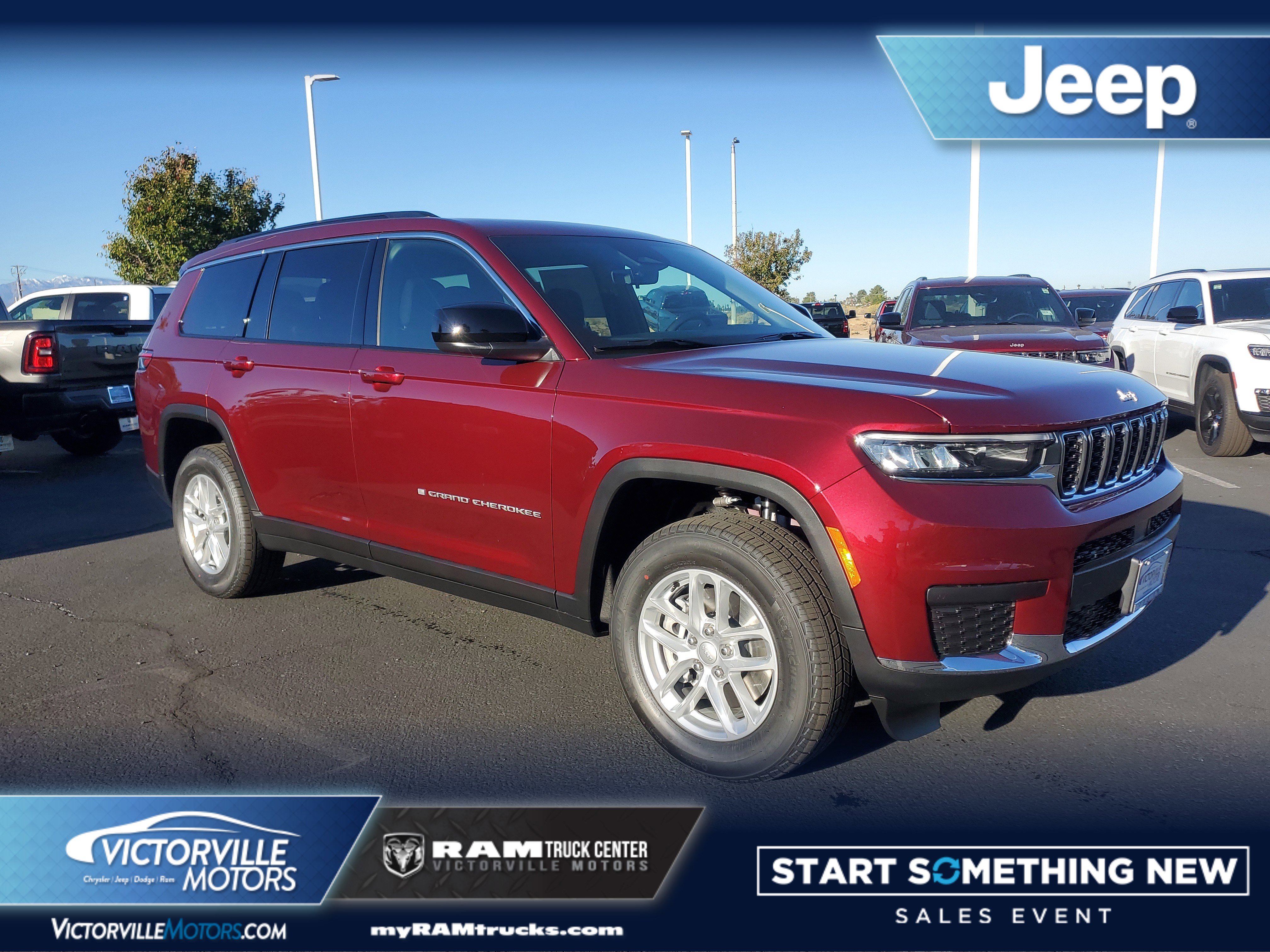 2025 Jeep Grand Cherokee L Laredo's photo