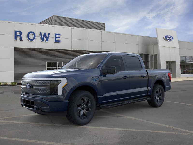 2025 Ford F-150 Lightning photo 3