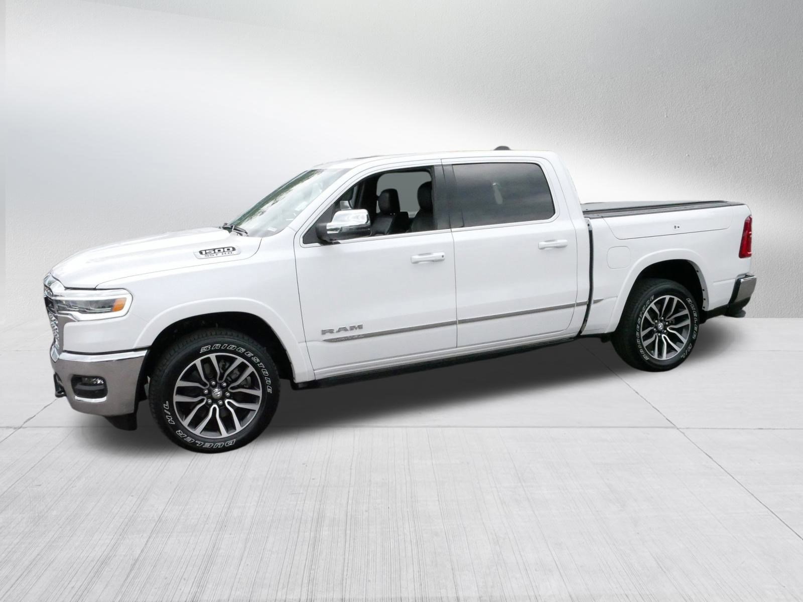 2025 Ram 1500 Limited photo 3