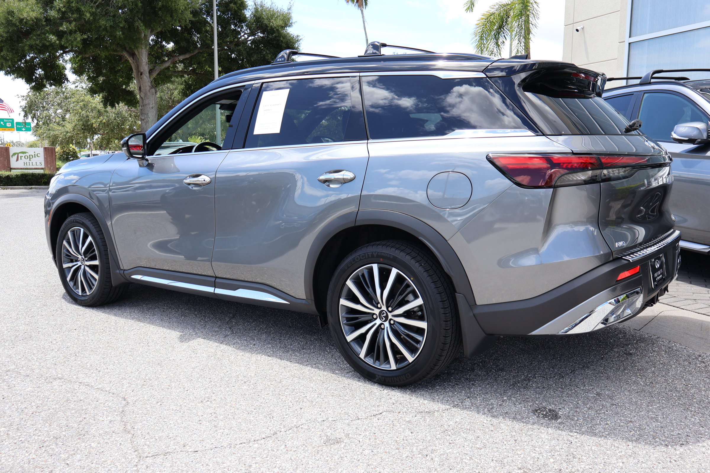 2022 Infiniti QX60 Autograph photo 7