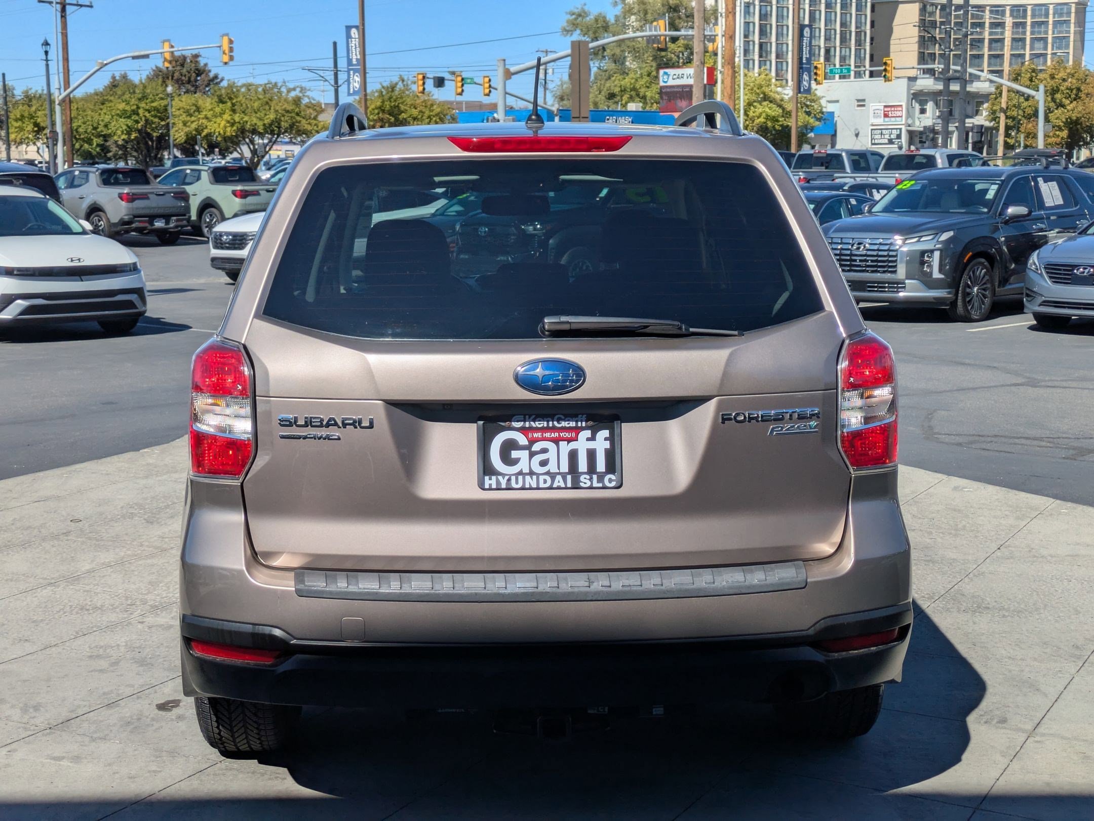 2015 Subaru Forester 2.5i Premium photo 3