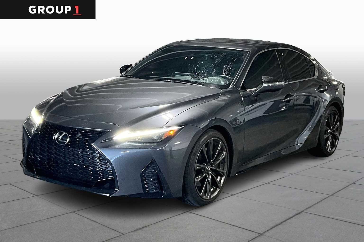 2025 Lexus IS 300 F SPORT DESIGN's photo