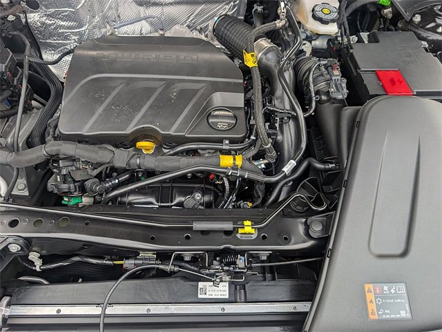 2025 Chevrolet Trax ACTIV photo 2