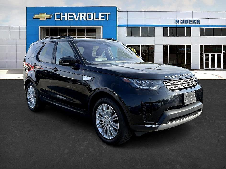 2017 Land Rover Discovery HSE photo 6