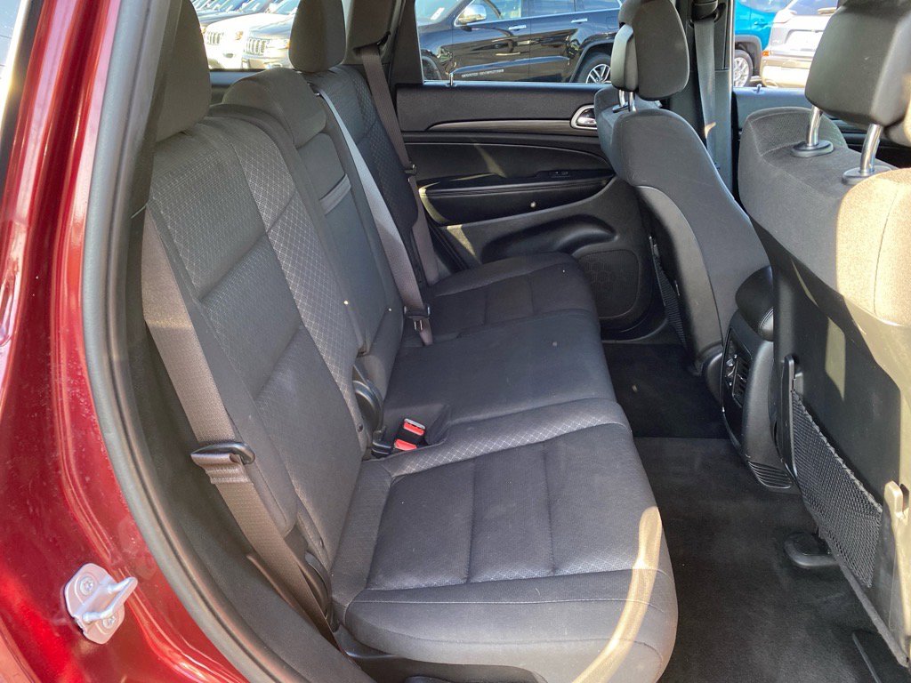 2020 Jeep Grand Cherokee Laredo E photo 21