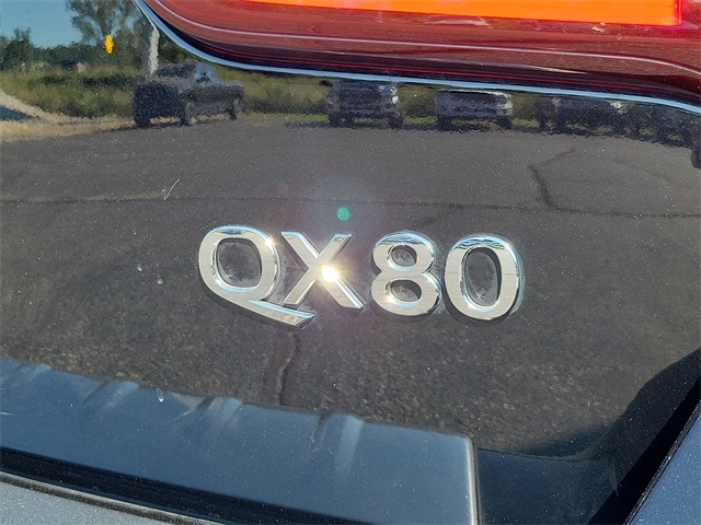 2021 Infiniti QX80 photo 7