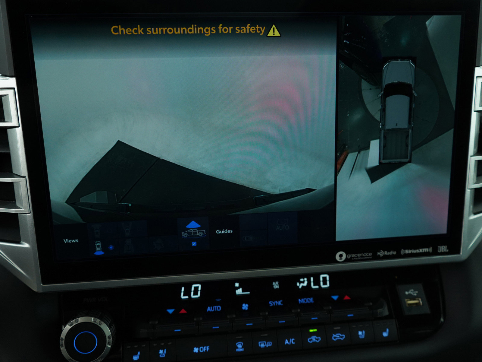 2024 Toyota Tundra Platinum photo 25