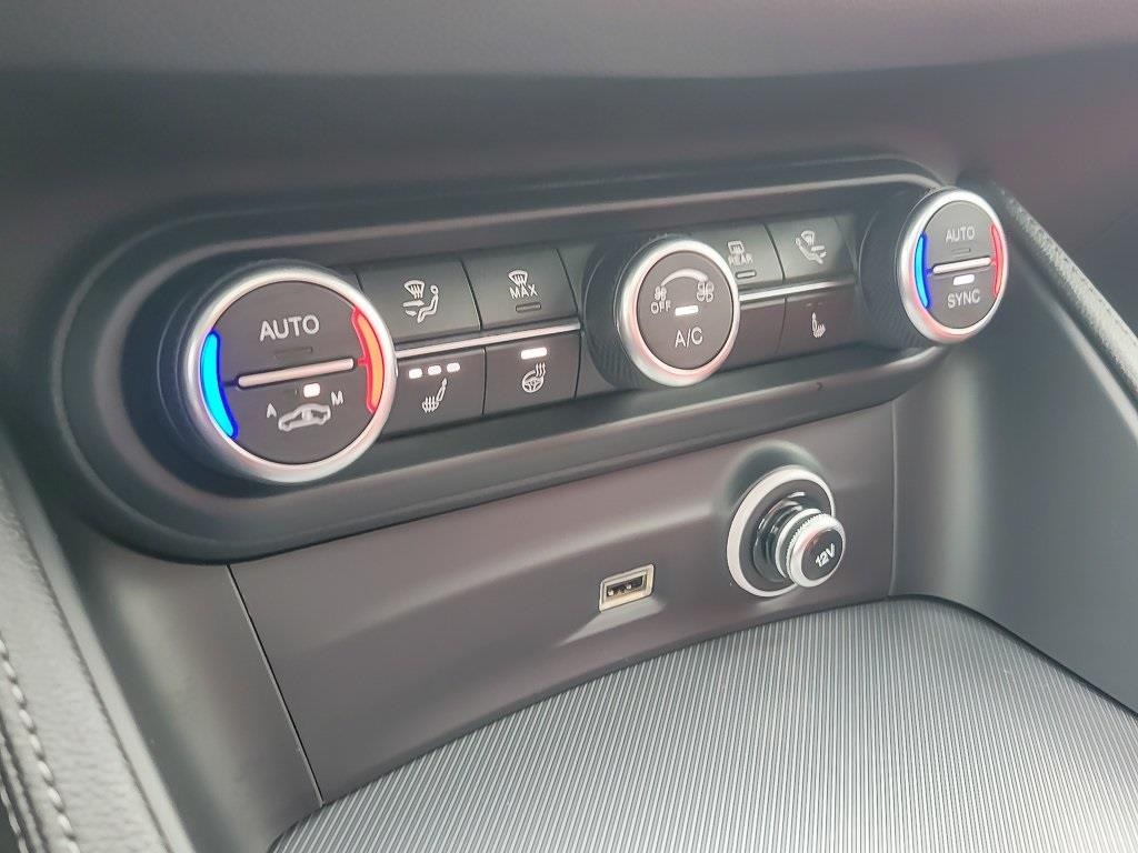 2024 ALFA ROMEO STELVIO - Image 15