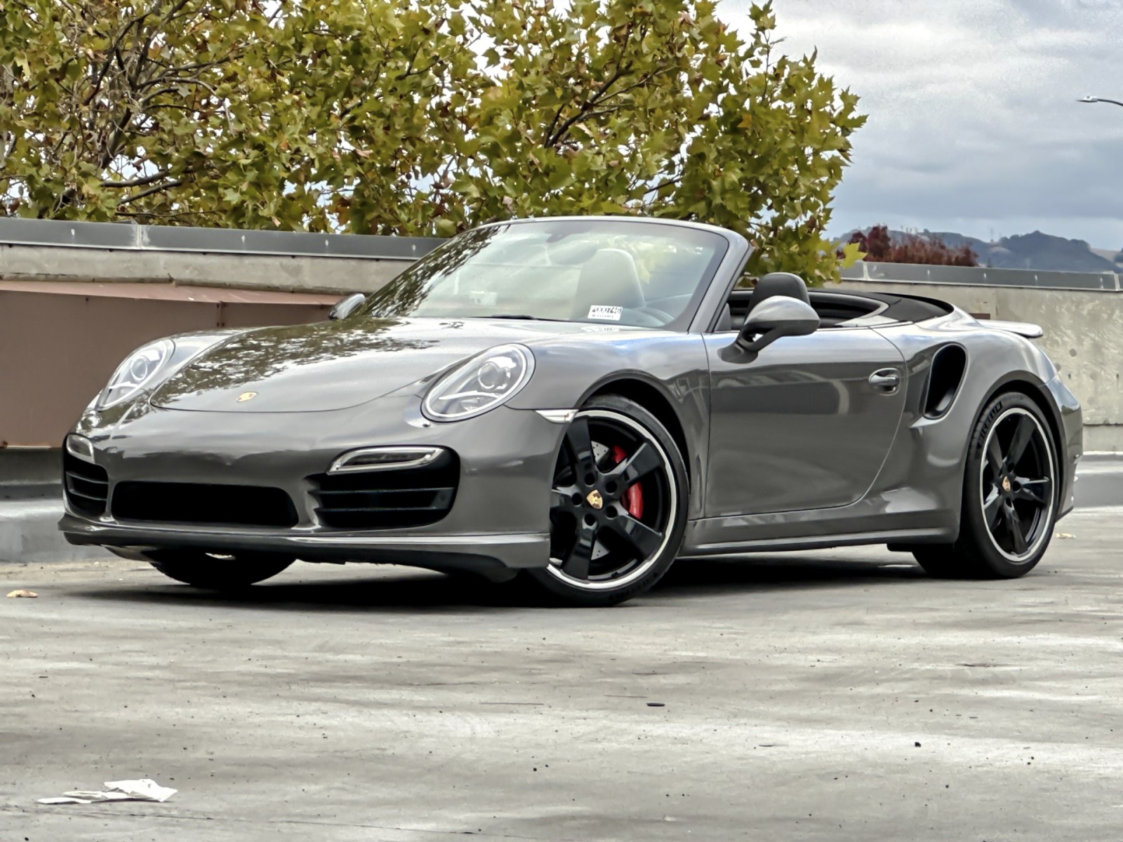 2014 Porsche 911 Turbo photo 2