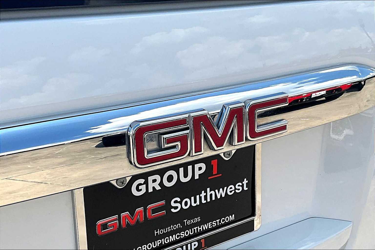 2017 Gmc Yukon Denali photo 9