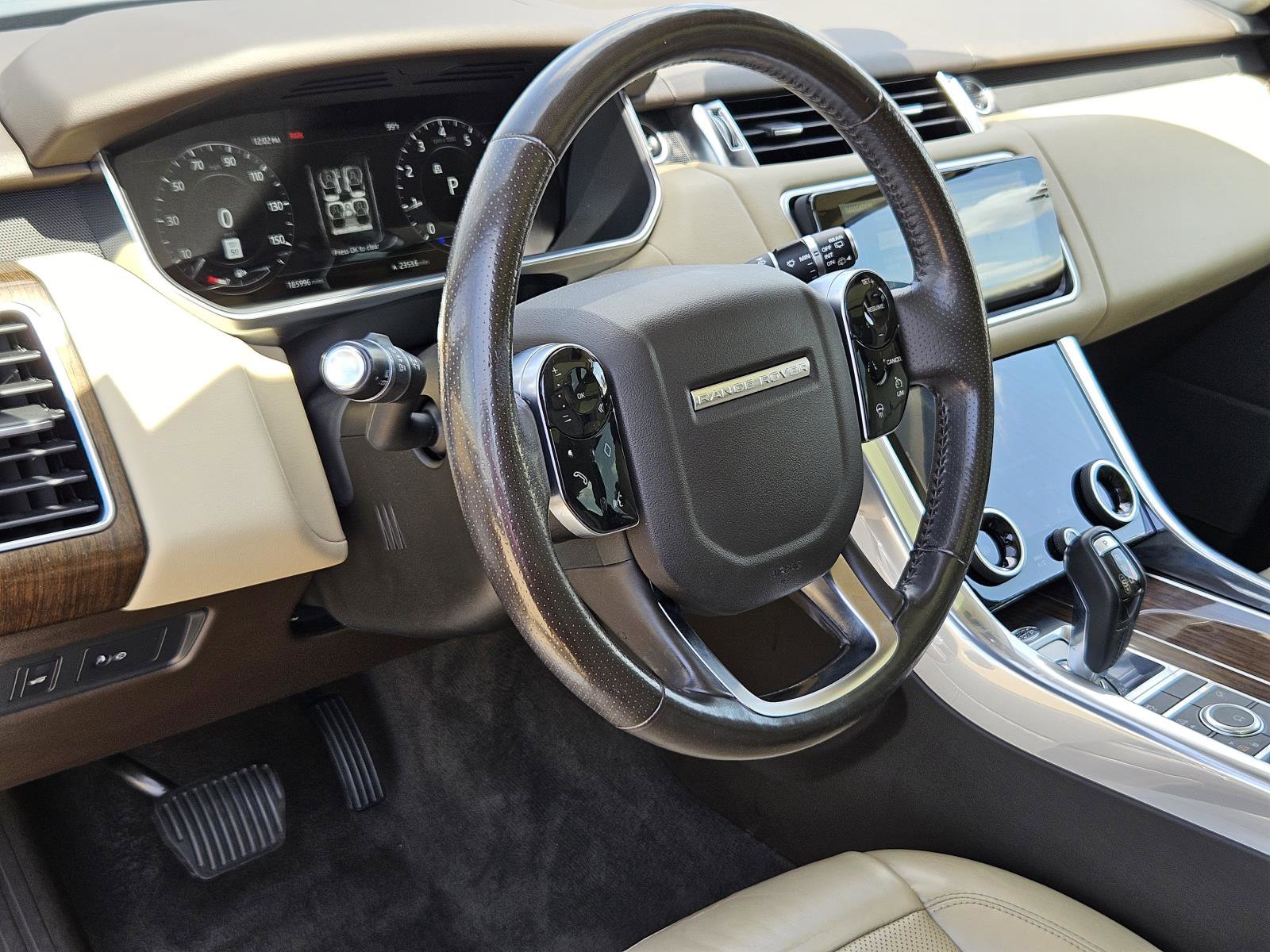 2018 Land Rover Range Rover Sport HSE photo 25