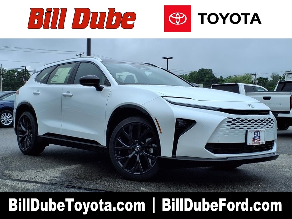 New 2025 Oxygen White [extra_cost_color] Toyota Limited image 1