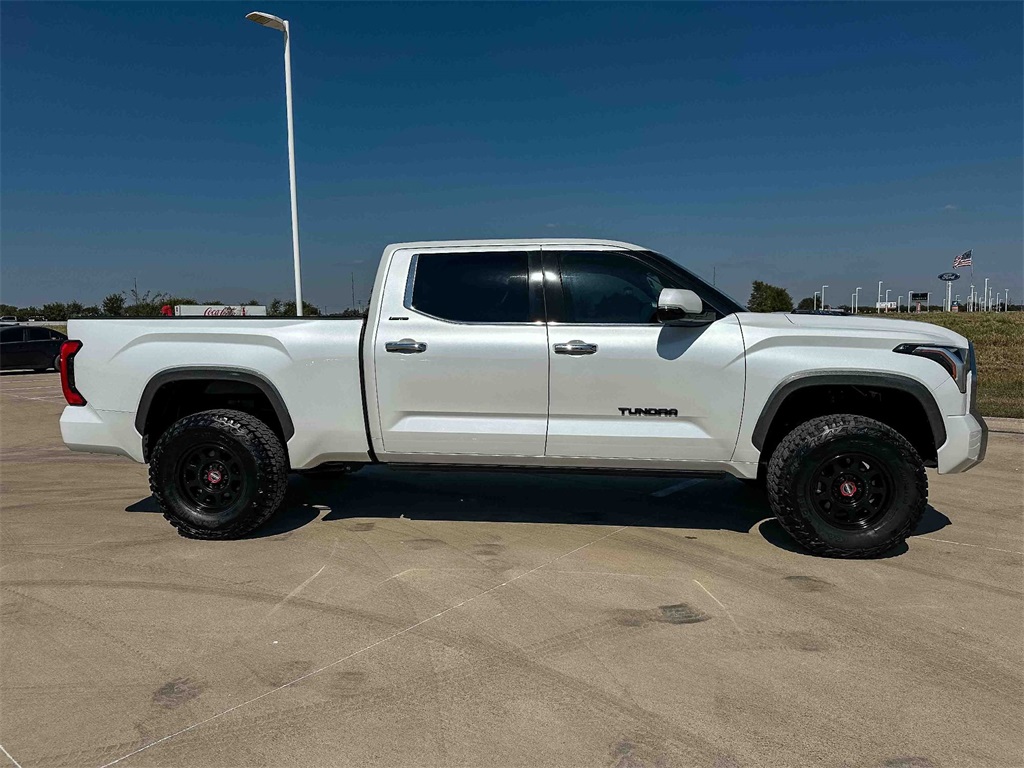 2022 Toyota Tundra Limited photo 2