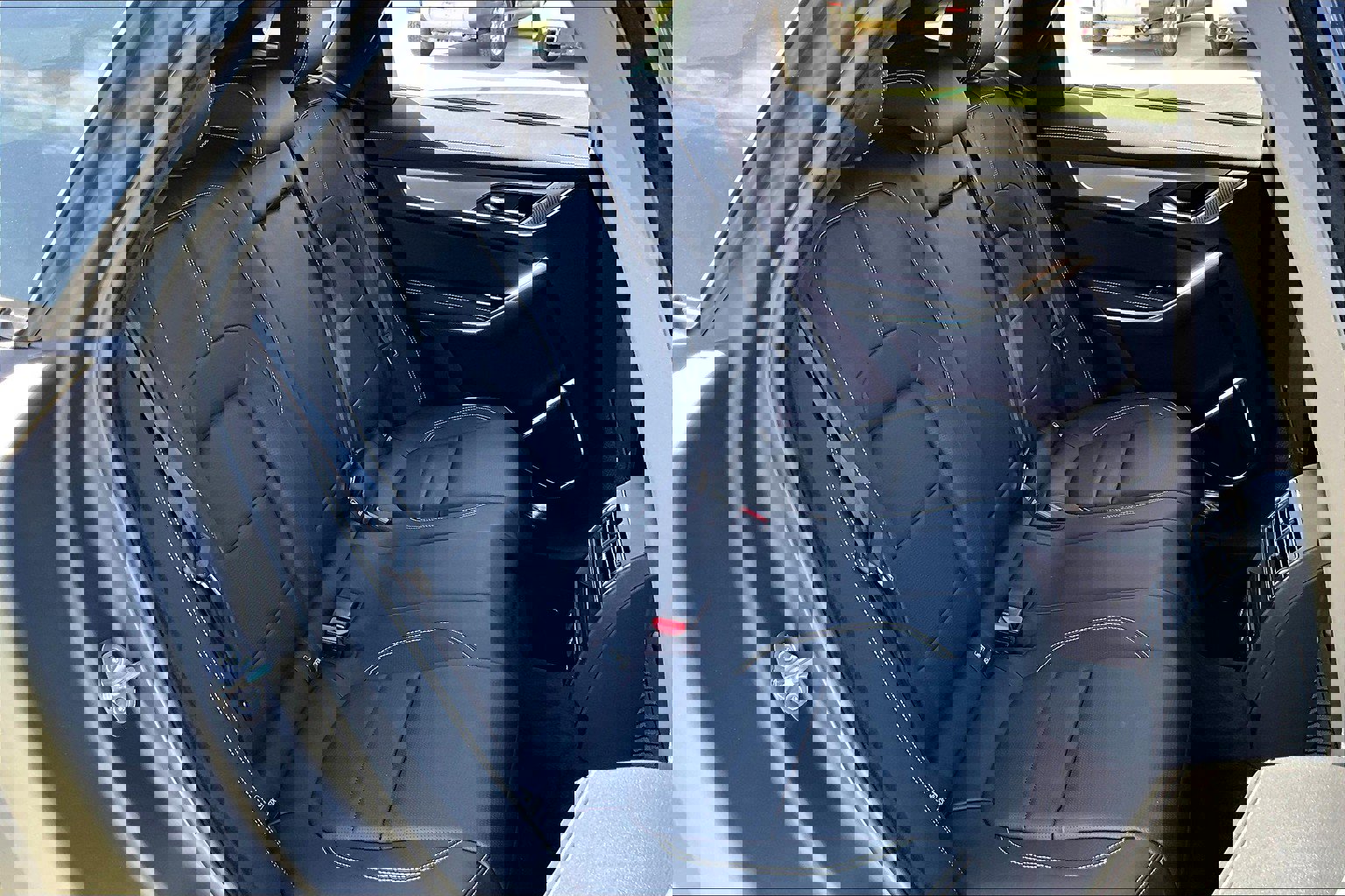 2026 Jaguar F-PACE P250 R-Dynamic S photo 5