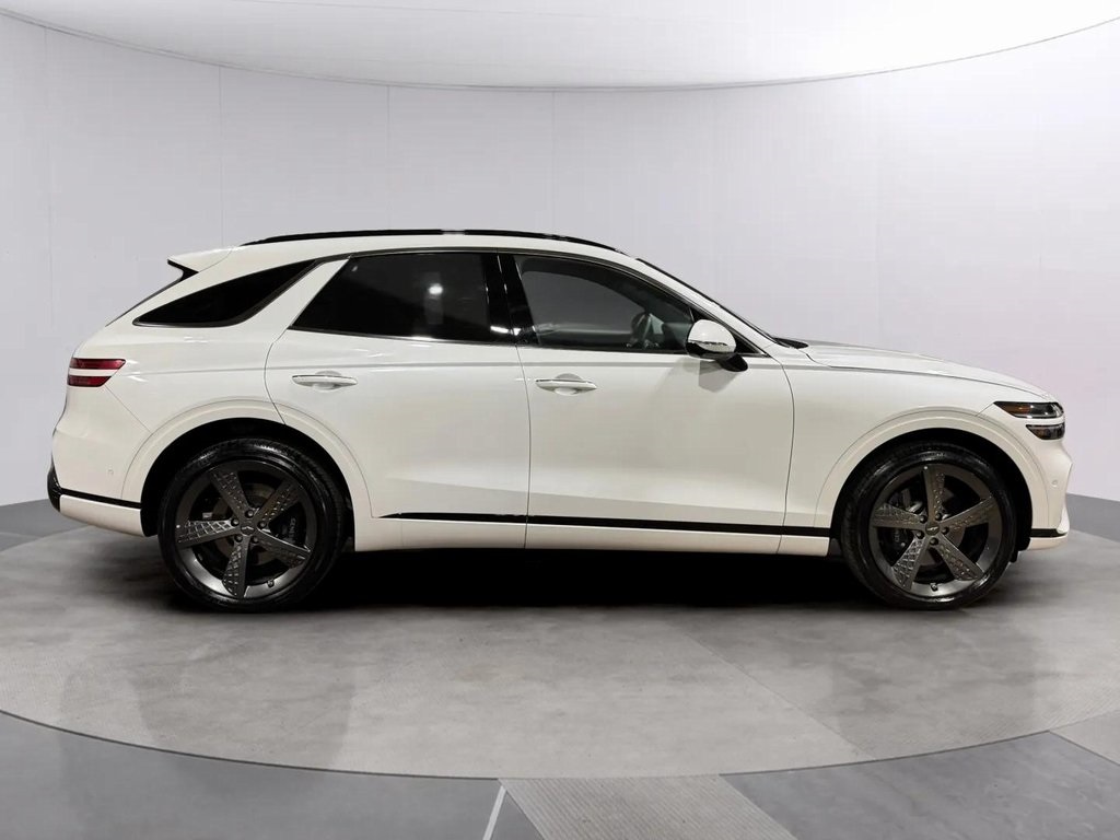 2025 Genesis GV70 3.5T Sport photo 2