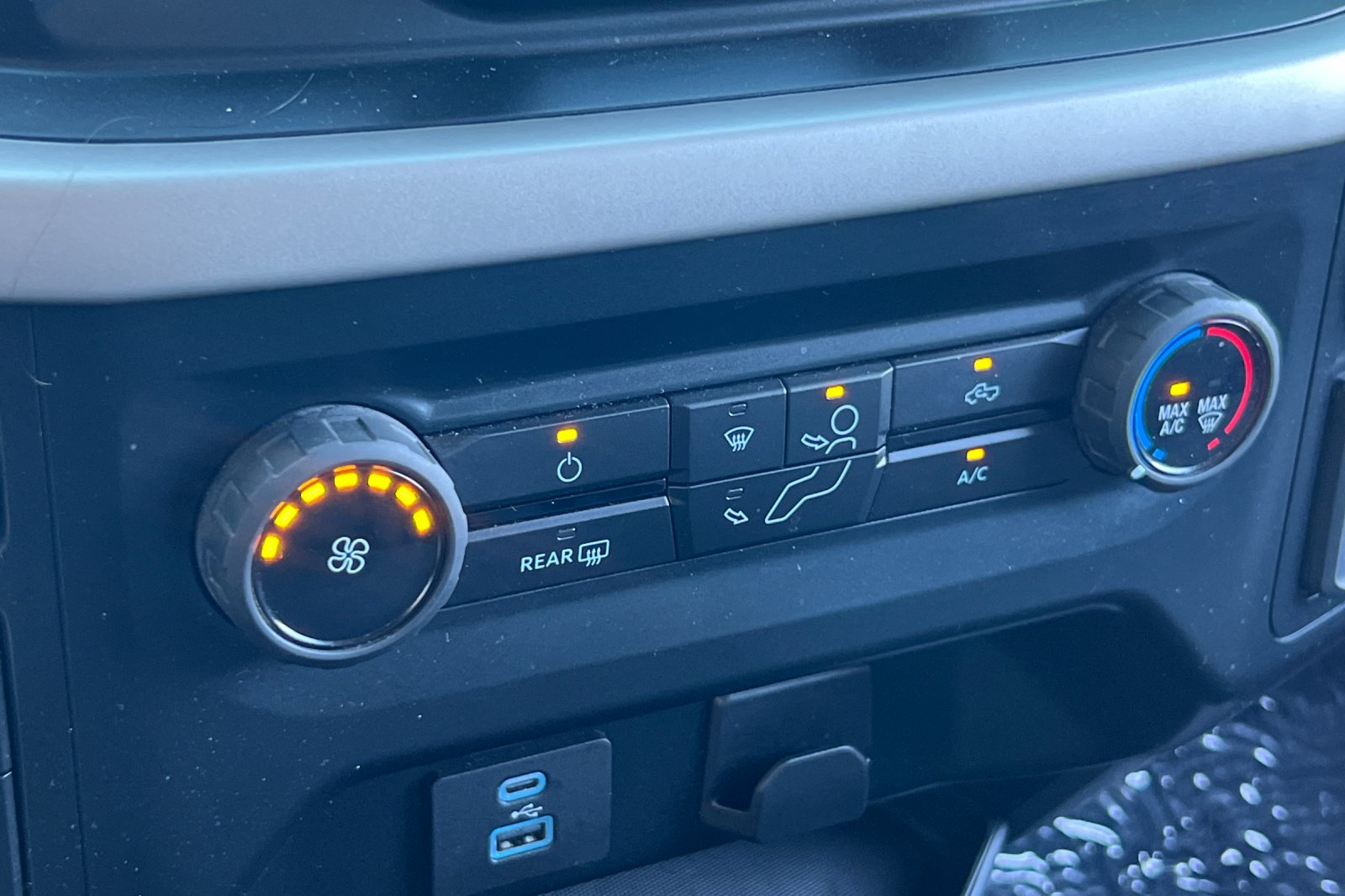 2022 Ford F-150 XLT photo 15