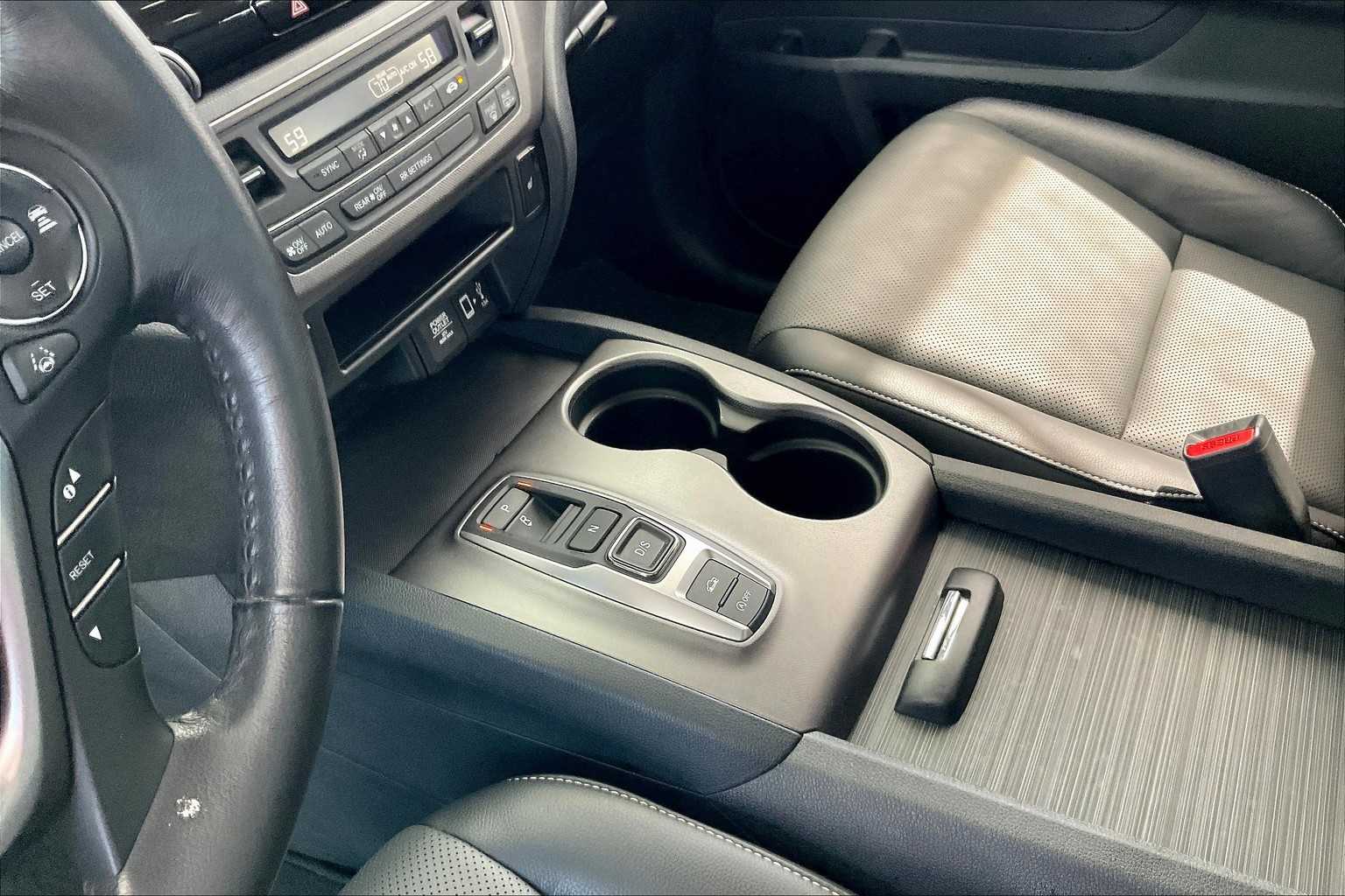 2023 Honda Ridgeline RTL photo 16