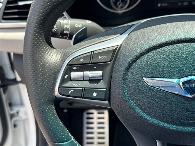 2023 Genesis G70 3.3T photo 24