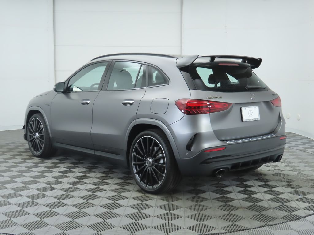 2025 Mercedes Benz GLA 35 AMG 4MATIC photo 4