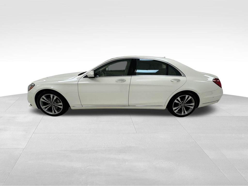 2018 Mercedes Benz S 560 4MATIC photo 2