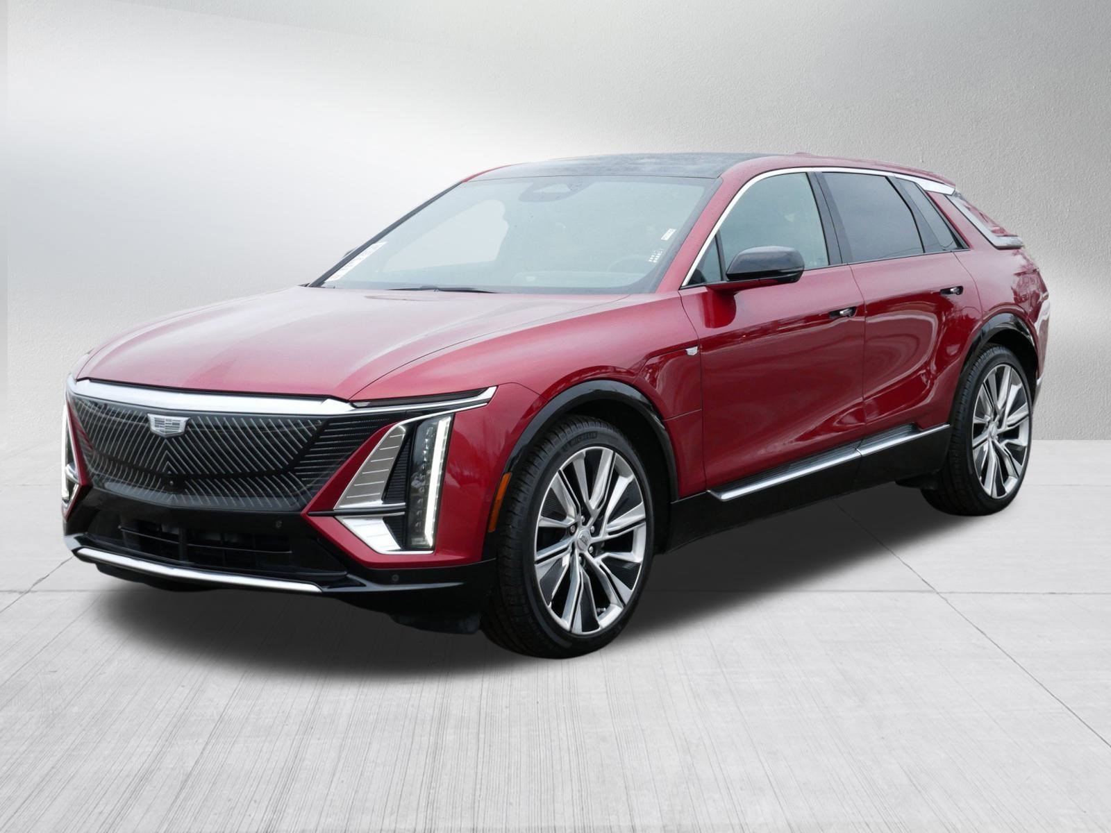 Certified 2024 Cadillac LYRIQ Luxury 3 with VIN 1GYKPSRL4RZ141069 for sale in Vadnais Heights, Minnesota