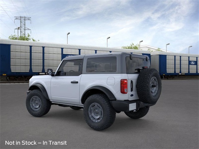 2025 Ford Bronco Base photo 4