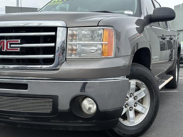 2013 Gmc Sierra 1500 SLE photo 3