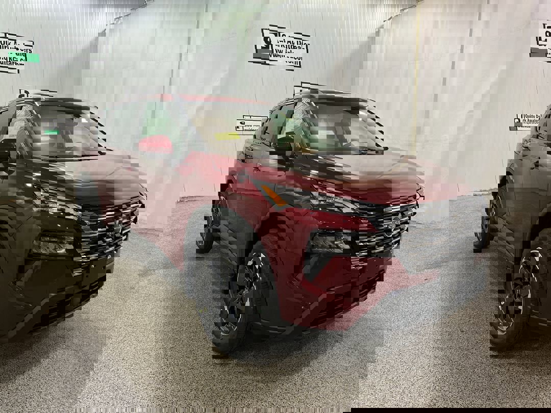 2026 Nissan Rogue SV's photo