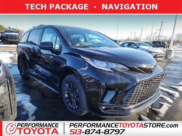 2026 Toyota Sienna XSE's photo